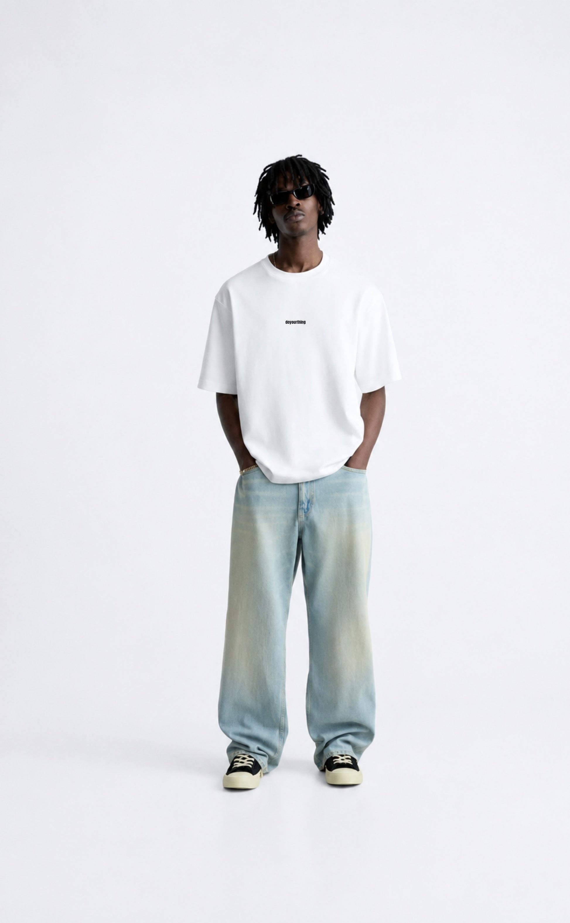 T-shirt White