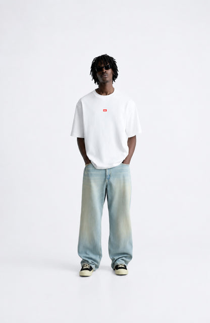 T-shirt White