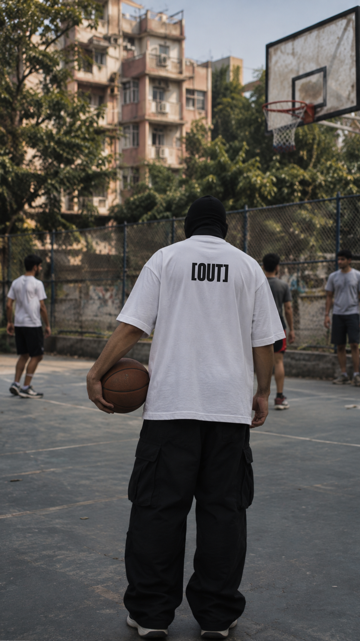 T-shirt White